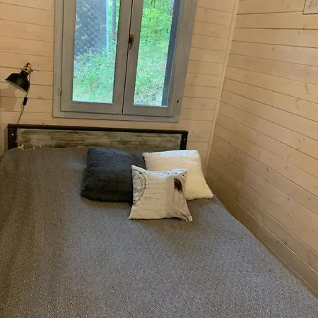 Off Mode - Erdei Fahaz A Toparton Apartmán *