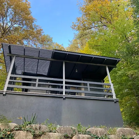 Off Mode - Erdei Fahaz A Toparton * Komló