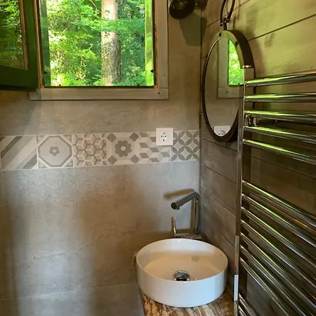 Off Mode - Erdei Fahaz A Toparton *